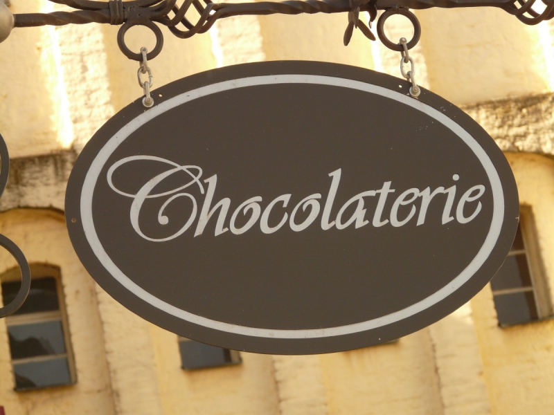 chocolaterie-LA ROCHETTE-min_cafe_shield_chocolaterie_samurai_gasthof_eat-1360721